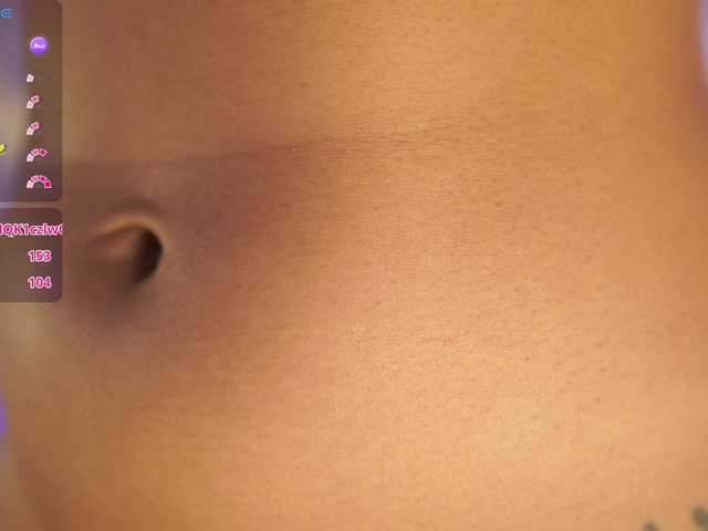 Live sex webcam photo for ambercolors7 #290462570