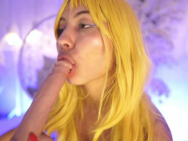 Live sex webcam photo for ambercolors7 #290578830