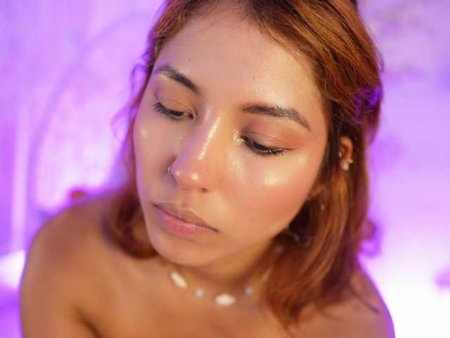 Live sex webcam photo for ambercolors7 #290761394