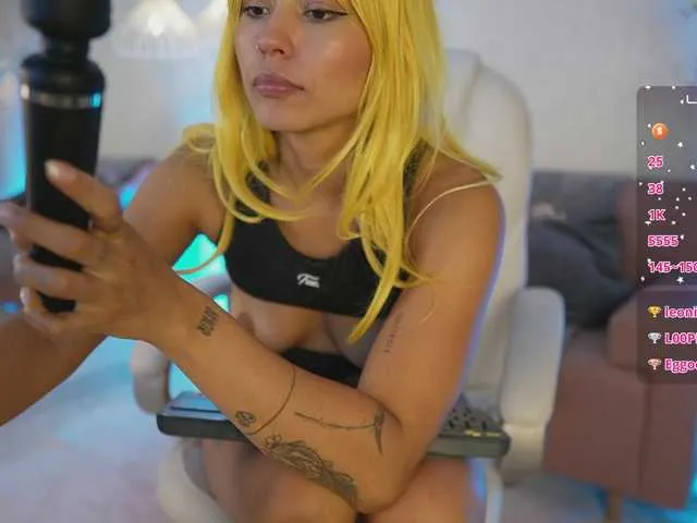 Live sex webcam photo for ambercolors7 #291170769