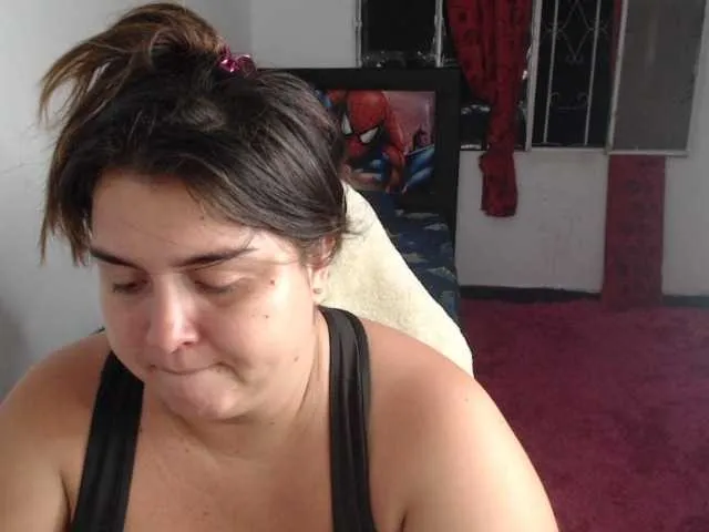 Live sex webcam photo for amberth-dirty #292231396