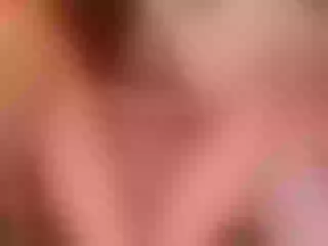 Live sex webcam photo for ameliegraham #292030890