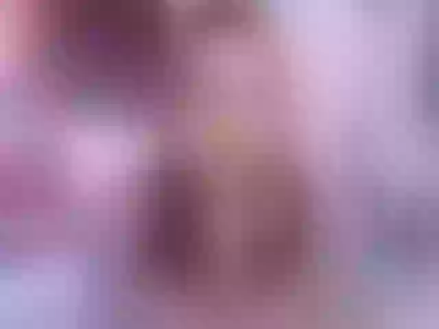 Live sex webcam photo for ameliegraham #292222355