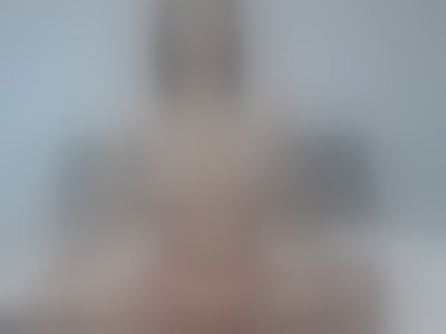 Live sex webcam photo for ameliex69 #294297670