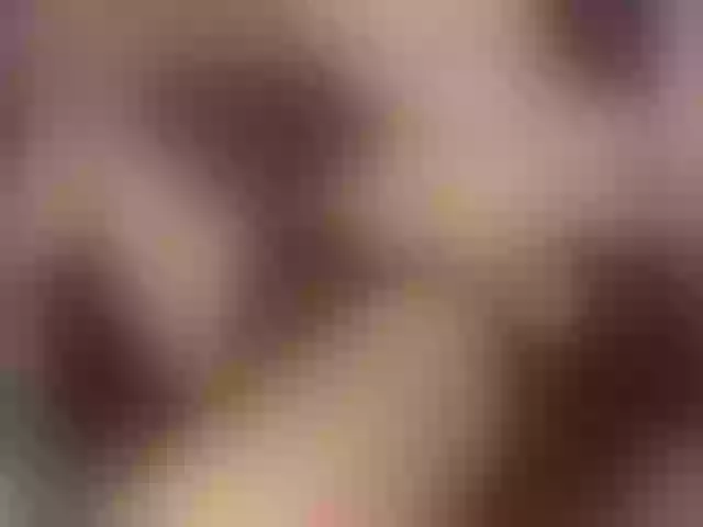 Live sex webcam photo for amina-hafssa #290923412