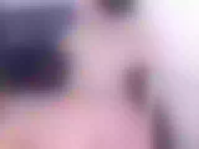 Live sex webcam photo for amina-hafssa #291085991