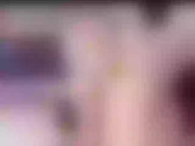 Live sex webcam photo for amina-hafssa #291128928