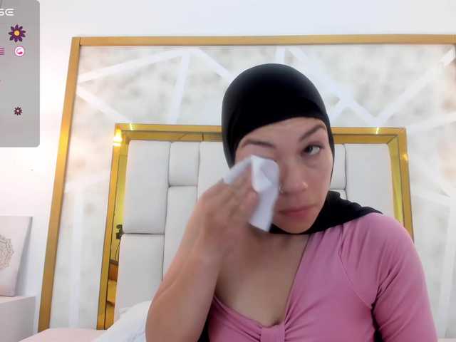 Live sex webcam photo for amira-s #277222150