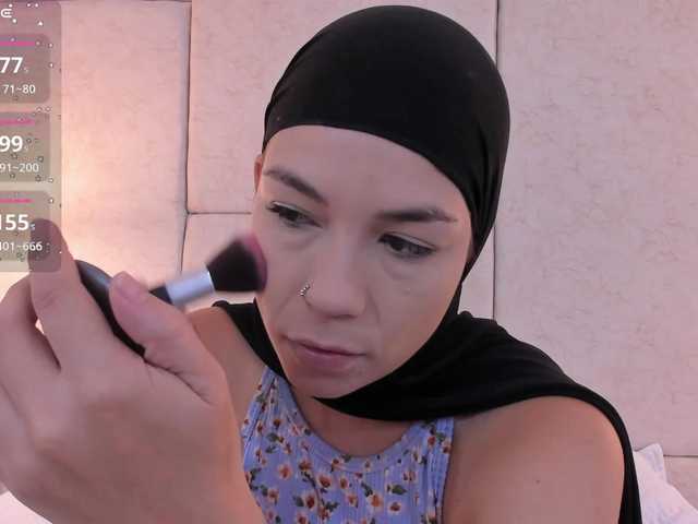 Live sex webcam photo for amira-s #290393388