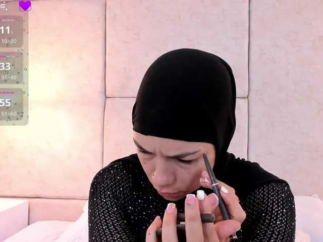 Live sex webcam photo for amira-s #290749999