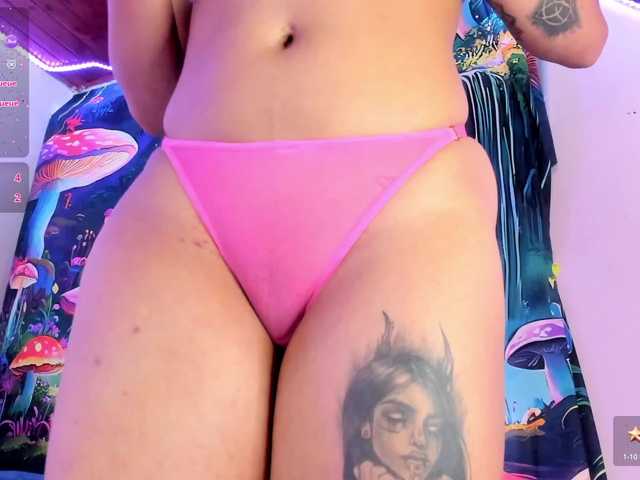 Live sex webcam photo for ammy77 #290608457