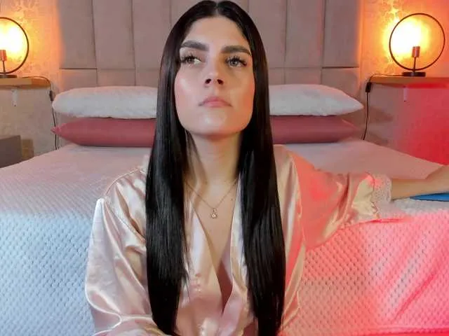 Live sex webcam photo for amy-saenz #290507449