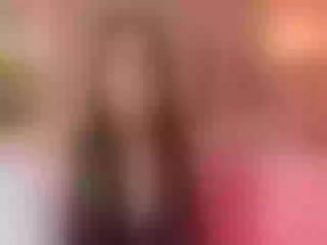 Live sex webcam photo for amy-saenz #291853852