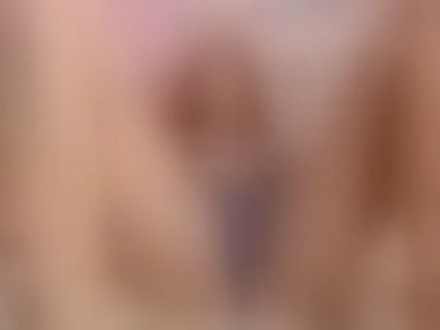 Live sex webcam photo for amyevans #290857634