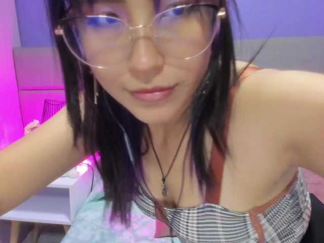 Live sex webcam photo for amyjoness #291134904