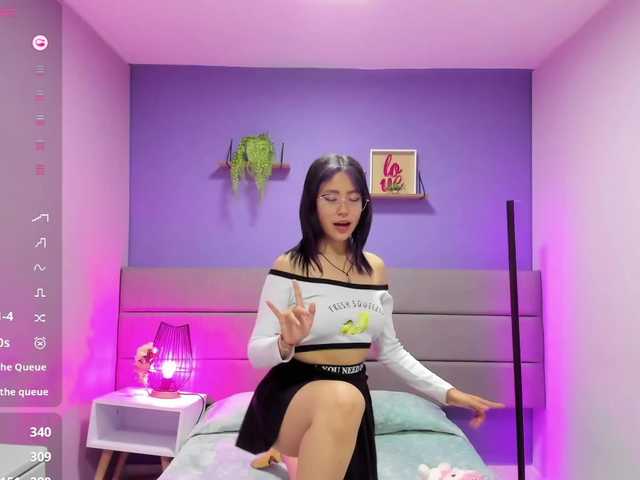 Live sex webcam photo for amyjoness #291140031