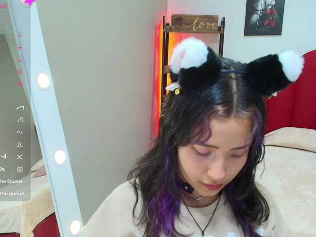 Live sex webcam photo for amyjoness #291288930