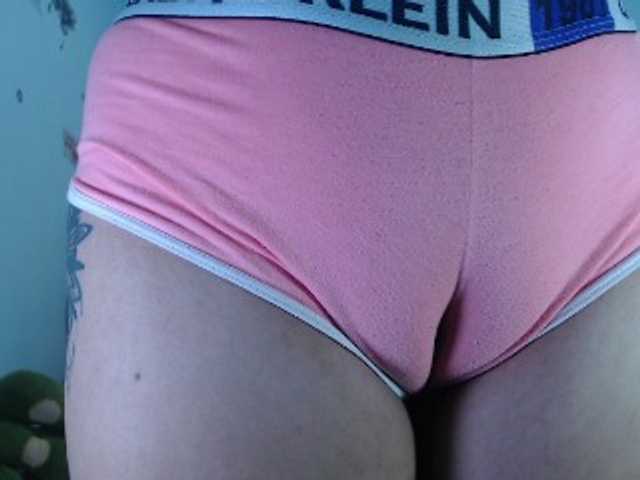 Live sex webcam photo for ana-loveee #275674169