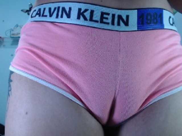 Live sex webcam photo for ana-loveee #276156683