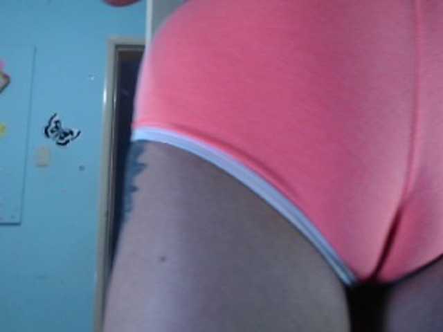 Live sex webcam photo for ana-loveee #276311752