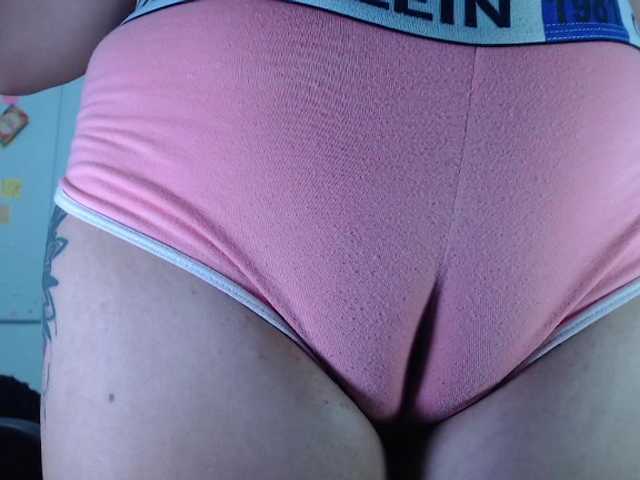 Live sex webcam photo for ana-loveee #276499528