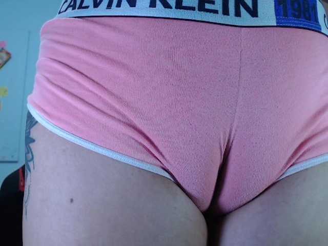 Live sex webcam photo for ana-loveee #276500811