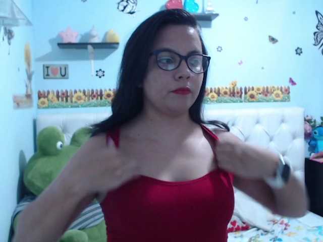 Live sex webcam photo for ana-loveee #276761044