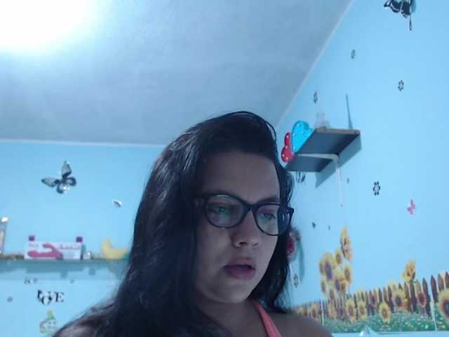 Live sex webcam photo for ana-loveee #276826631