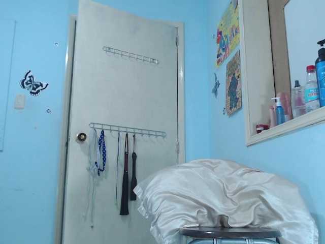 Live sex webcam photo for ana-loveee #278091554