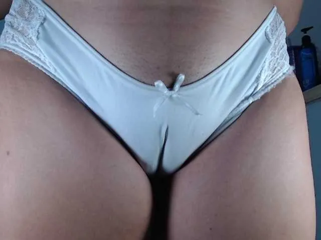 Live sex webcam photo for ana-loveee #291736536