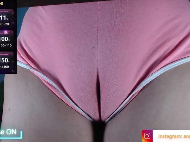 Live sex webcam photo for ana-loveee #292236934