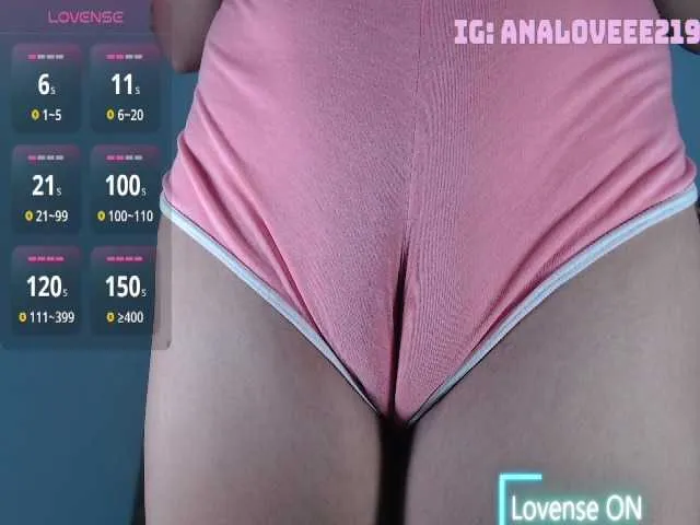 Live sex webcam photo for ana-loveee #293643220