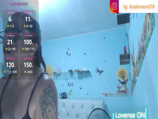 Live sex webcam photo for ana-loveee #294331671