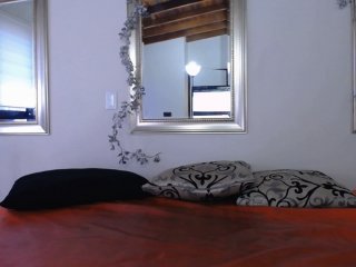 Live sex webcam photo for AnahiCruz #139646412