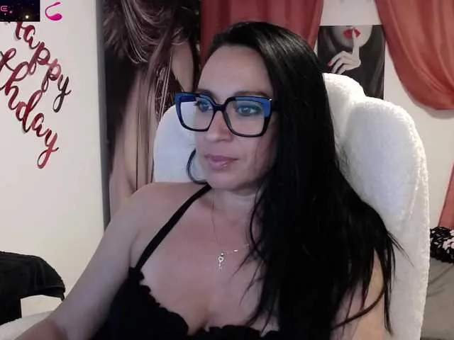 Live sex webcam photo for anaiza #291564428