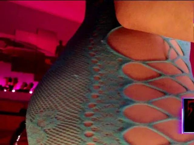 Live sex webcam photo for analiMilana #292431349