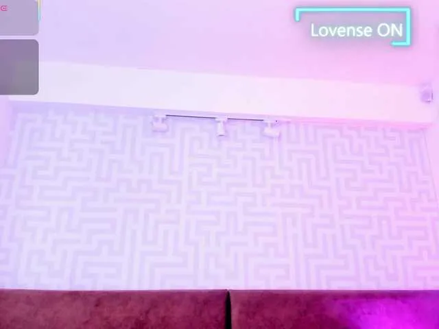 Live sex webcam photo for anany- #292142419