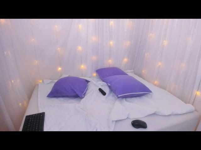 Live sex webcam photo for anchela-garcia #276598251