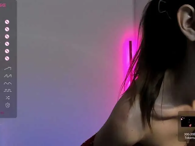 Live sex webcam photo for andrea-tasty #290707157