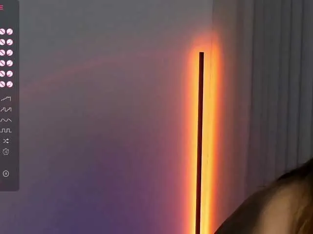 Live sex webcam photo for andrea-tasty #290810411