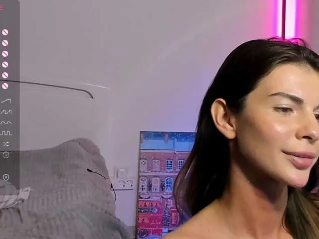 Live sex webcam photo for andrea-tasty #290837767