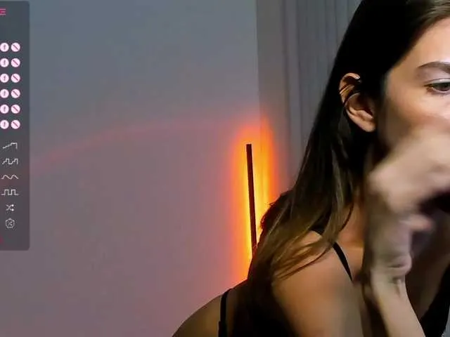 Live sex webcam photo for andrea-tasty #290923513