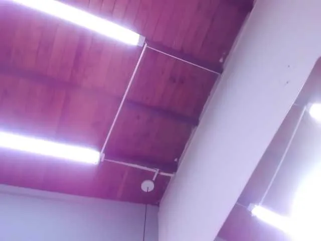 Live sex webcam photo for andrea1025 #273621928