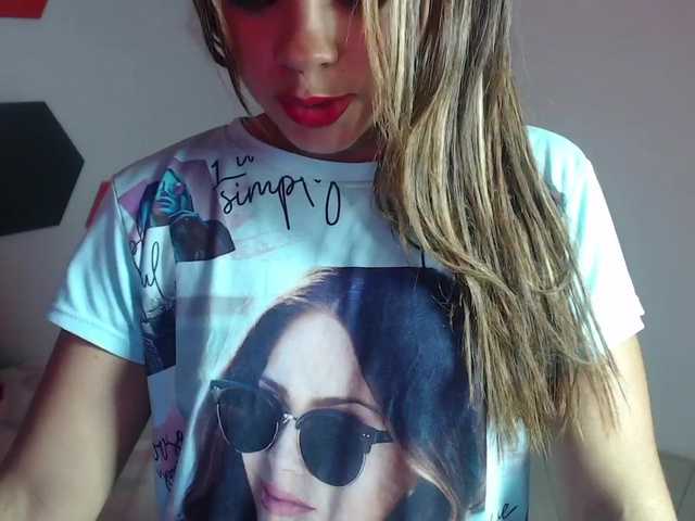 Live sex webcam photo for andreapink87 #272843333