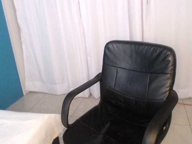 Live sex webcam photo for andreapink87 #273285058