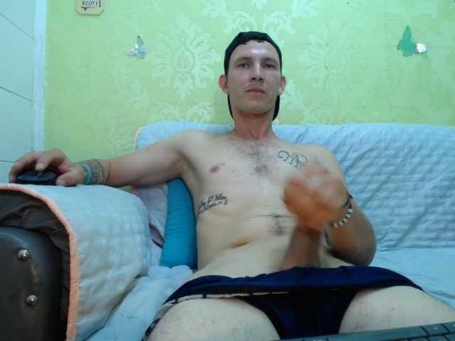 Live sex webcam photo for andres-romano #277329997