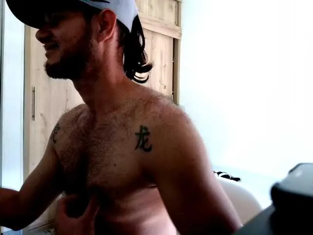 Live sex webcam photo for andrew1520 #292554957