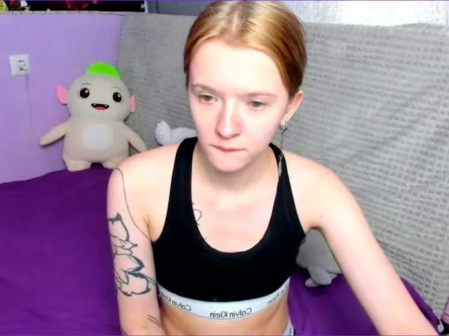 Live sex webcam photo for angel-flower #272776892