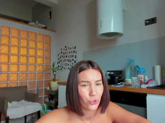 Live sex webcam photo for angela1555 #275675962