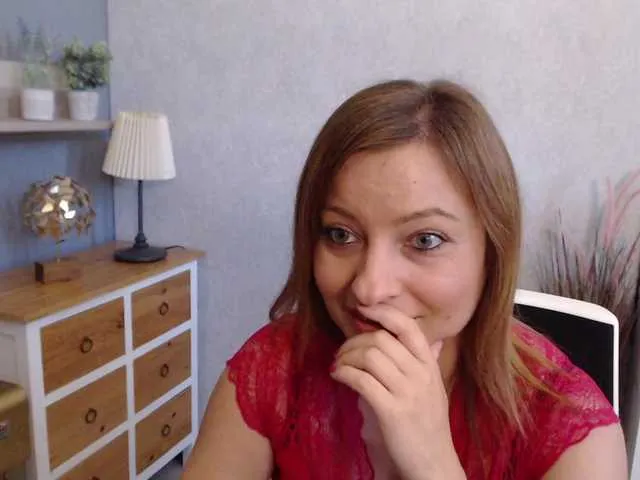 Live sex webcam photo for angelaLove13 #291796139